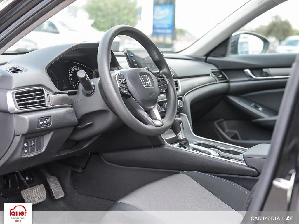 Honda Accord LX 2020 à , Québec - 13 - w1024h768px