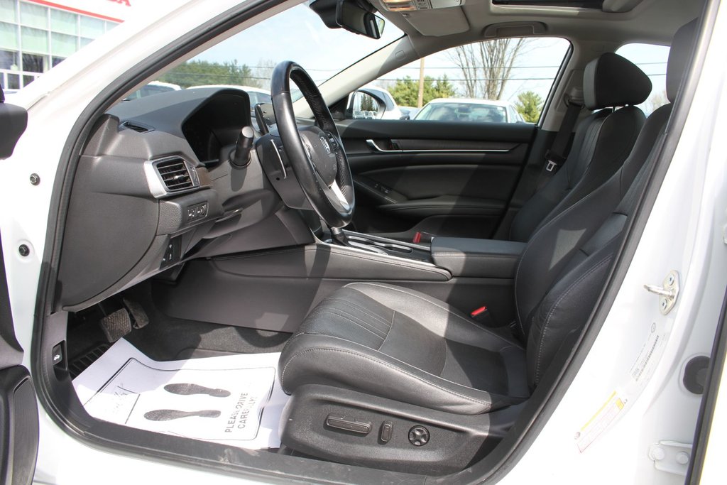 Honda Accord Touring 2020 à Montréal, Québec - 7 - w1024h768px