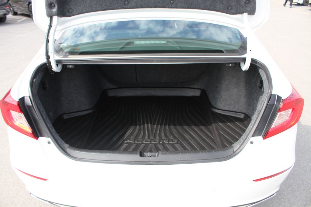 Honda Accord Touring 2020 à Montréal, Québec - 29 - w1024h768px