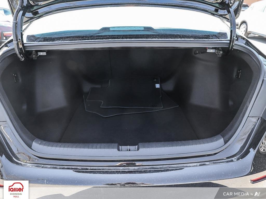 Honda Accord EX 2024 à , Québec - 11 - w1024h768px