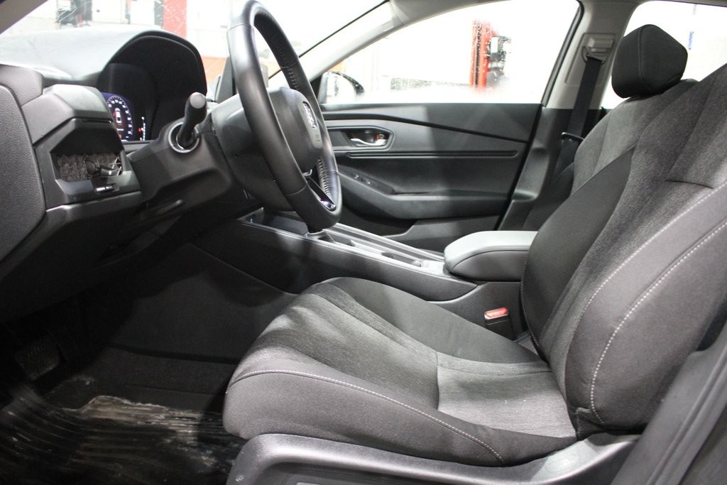 2025 Honda Accord SE in Gatineau, Quebec - 7 - w1024h768px