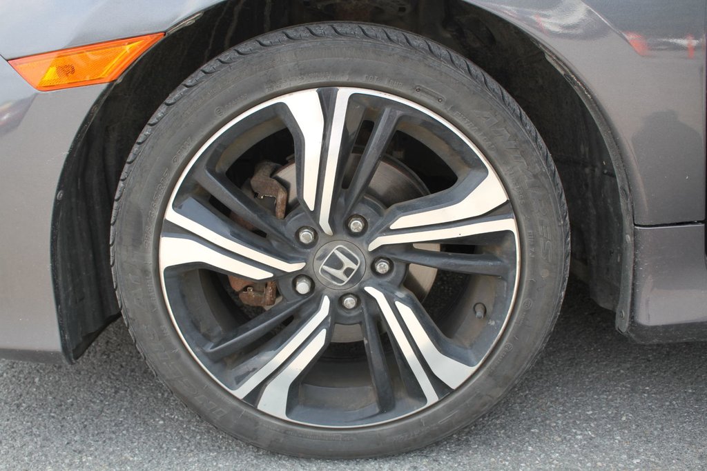 Honda Civic Coupe Touring 2017 à Gatineau, Québec - 24 - w1024h768px
