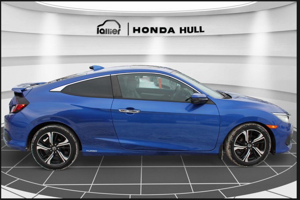 Honda Civic Coupe Touring 2017 à Gatineau, Québec - 6 - w1024h768px