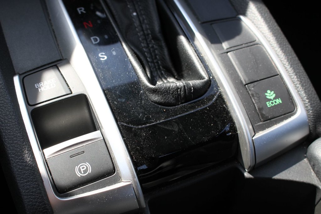 2020 Honda Civic Coupe Touring in , Quebec - 16 - w1024h768px