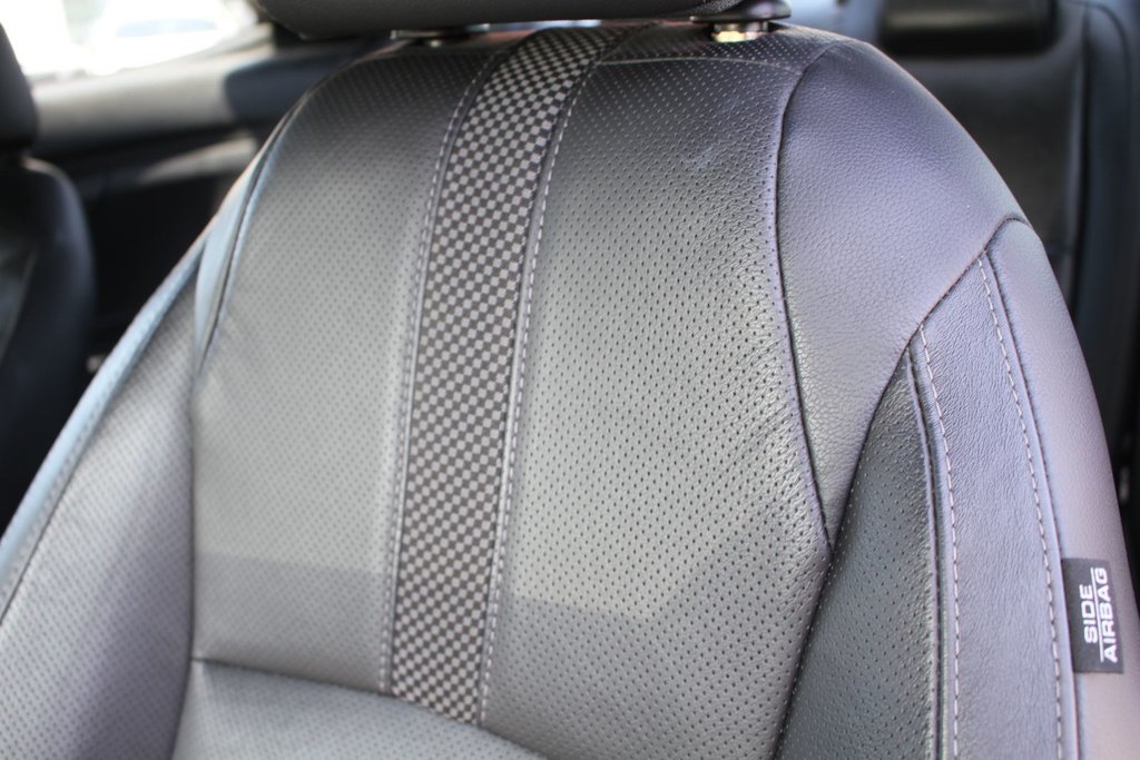 2020 Honda Civic Coupe Touring in , Quebec - 26 - w1024h768px