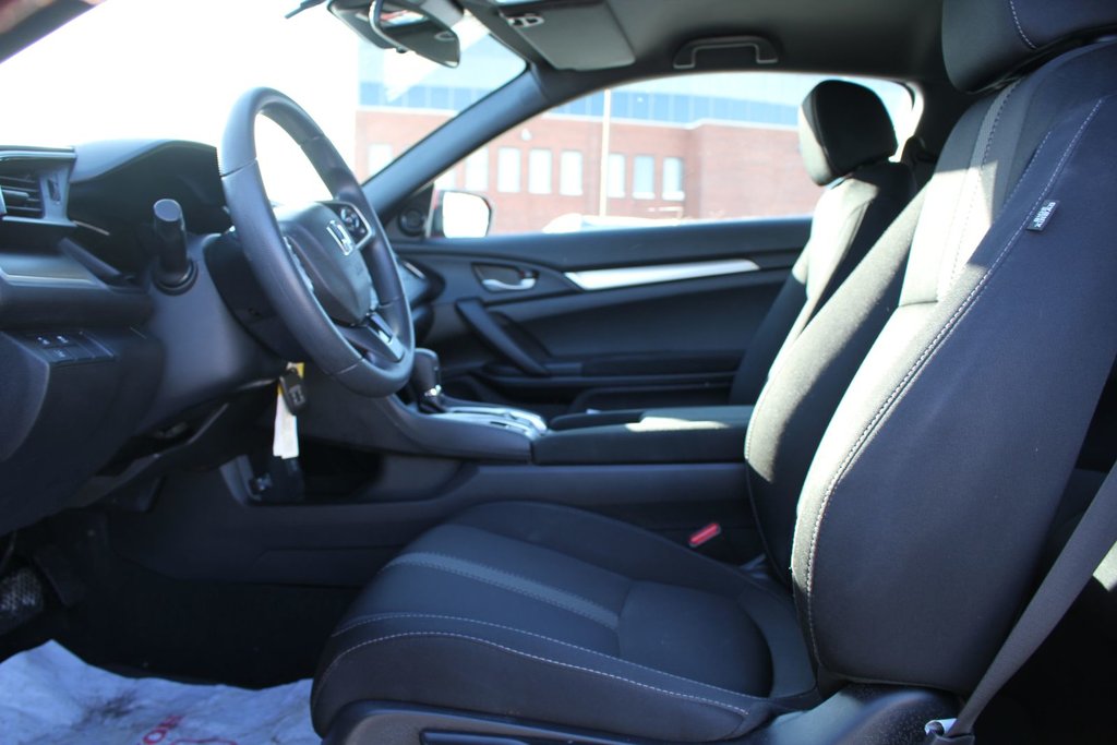 Honda Civic Coupe LX 2020 à , Québec - 7 - w1024h768px