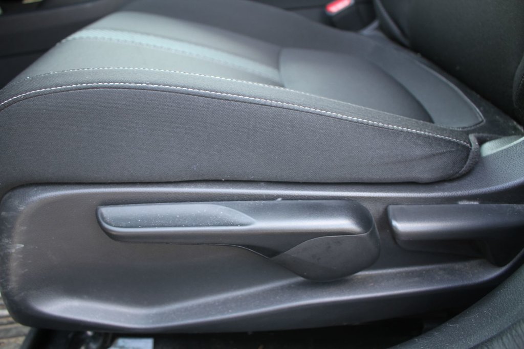 2017 Honda Civic Hatchback LX in Gatineau, Quebec - 20 - w1024h768px