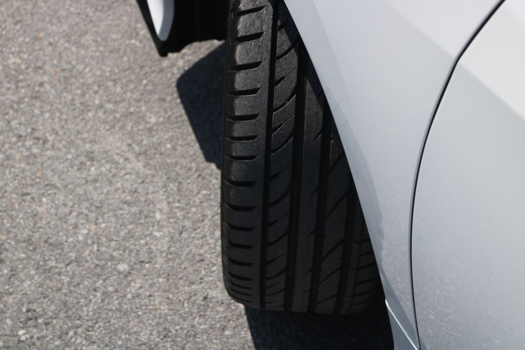 2020 Honda Civic Hatchback Sport in Montréal, Quebec - 25 - w1024h768px