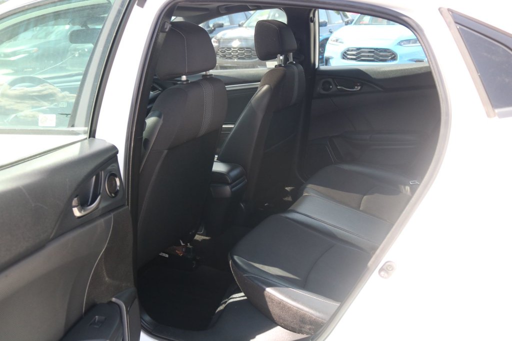 2020 Honda Civic Hatchback Sport in Montréal, Quebec - 8 - w1024h768px