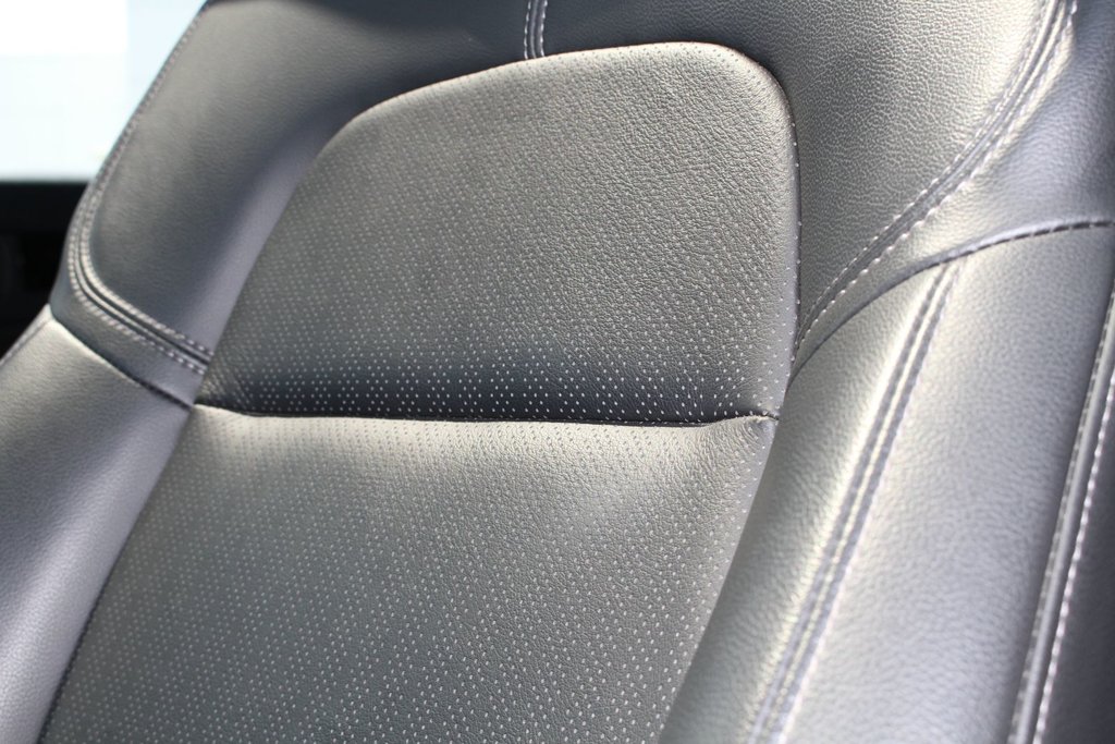 2022 Honda Civic Hatchback Sport Touring in Gatineau, Quebec - 23 - w1024h768px