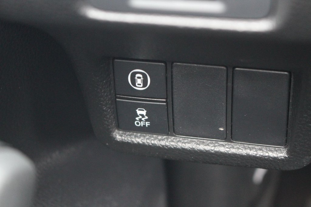 2022 Honda Civic Hatchback LX in Gatineau, Quebec - 13 - w1024h768px