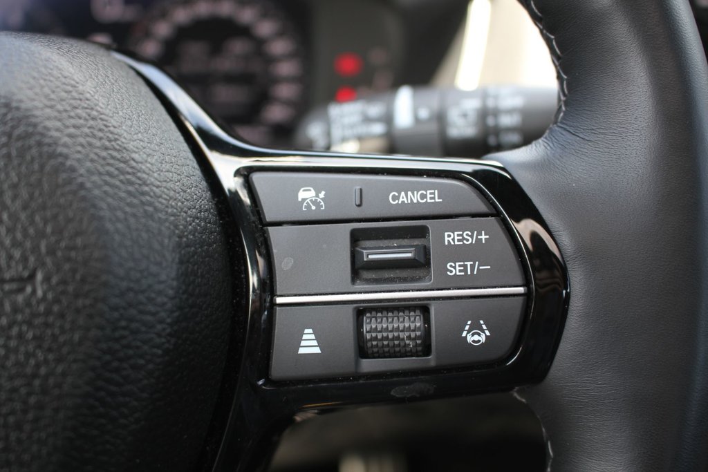 Honda Civic Hatchback Sport Touring 2024 à , Québec - 19 - w1024h768px
