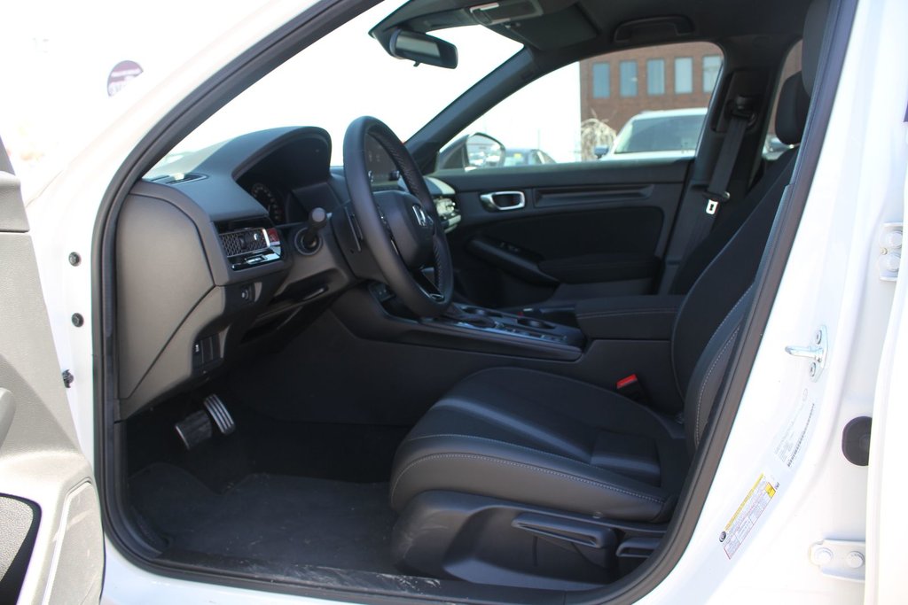 2025 Honda Civic Hatchback Sport in Montréal, Quebec - 7 - w1024h768px