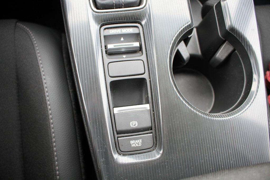 Honda Civic Hybrid Sport 2025 à , Québec - 16 - w1024h768px