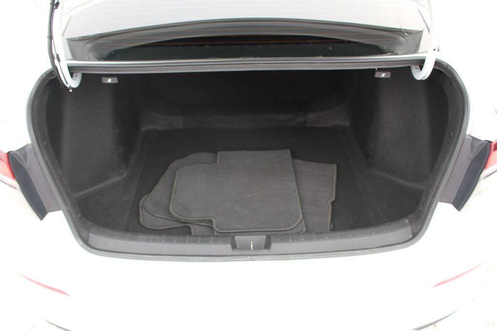 Honda Civic Hybrid Sport 2025 à , Québec - 24 - w1024h768px