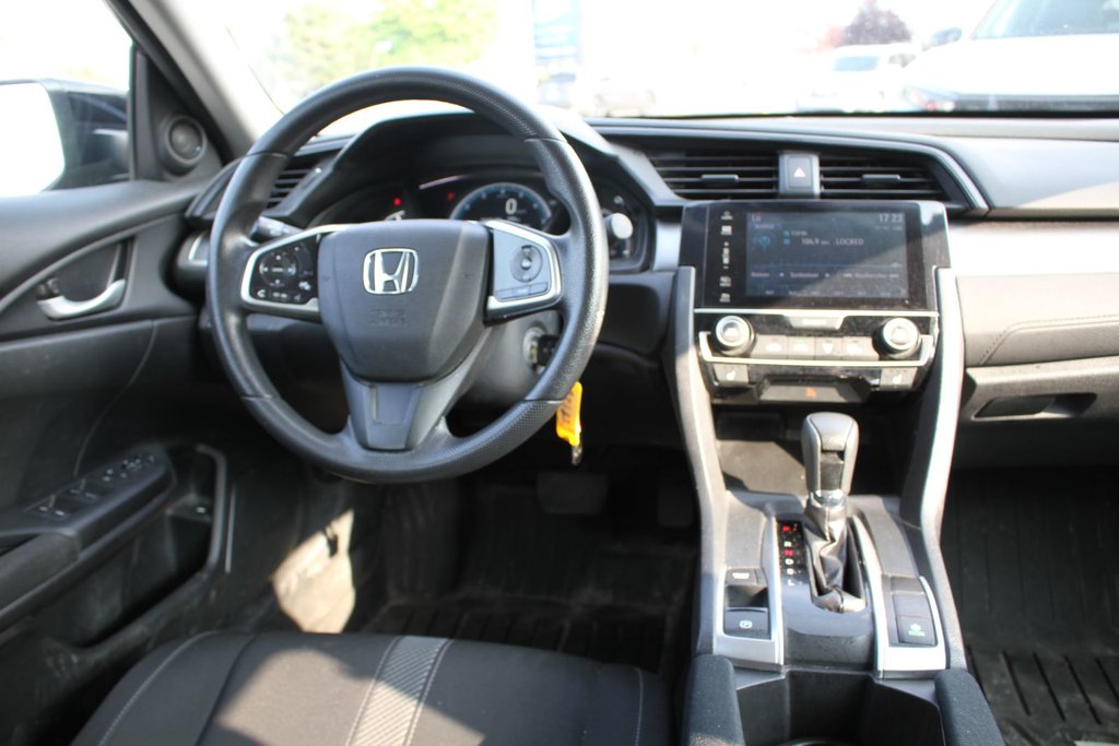 Honda Civic LX 2018 à Gatineau, Québec - 9 - w1024h768px