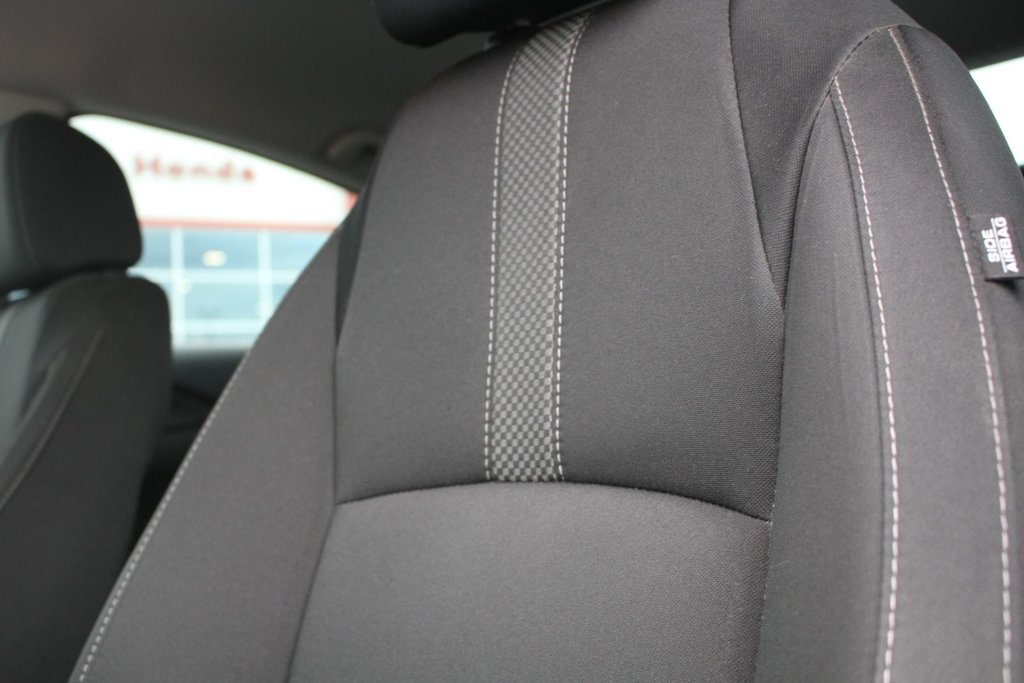 2020 Honda Civic LX in Gatineau, Quebec - 20 - w1024h768px
