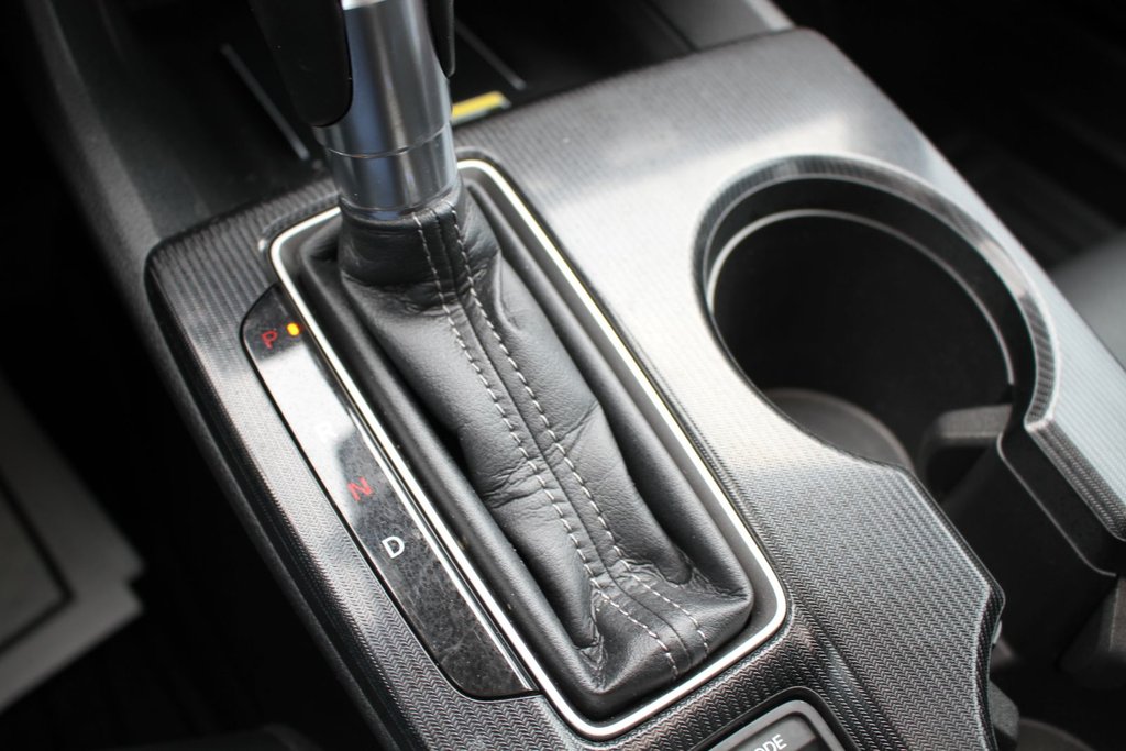 Honda Civic Touring 2022 à Gatineau, Québec - 17 - w1024h768px