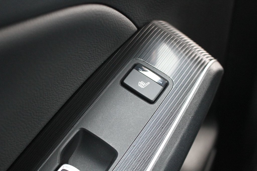 Honda Civic Touring 2022 à Gatineau, Québec - 8 - w1024h768px