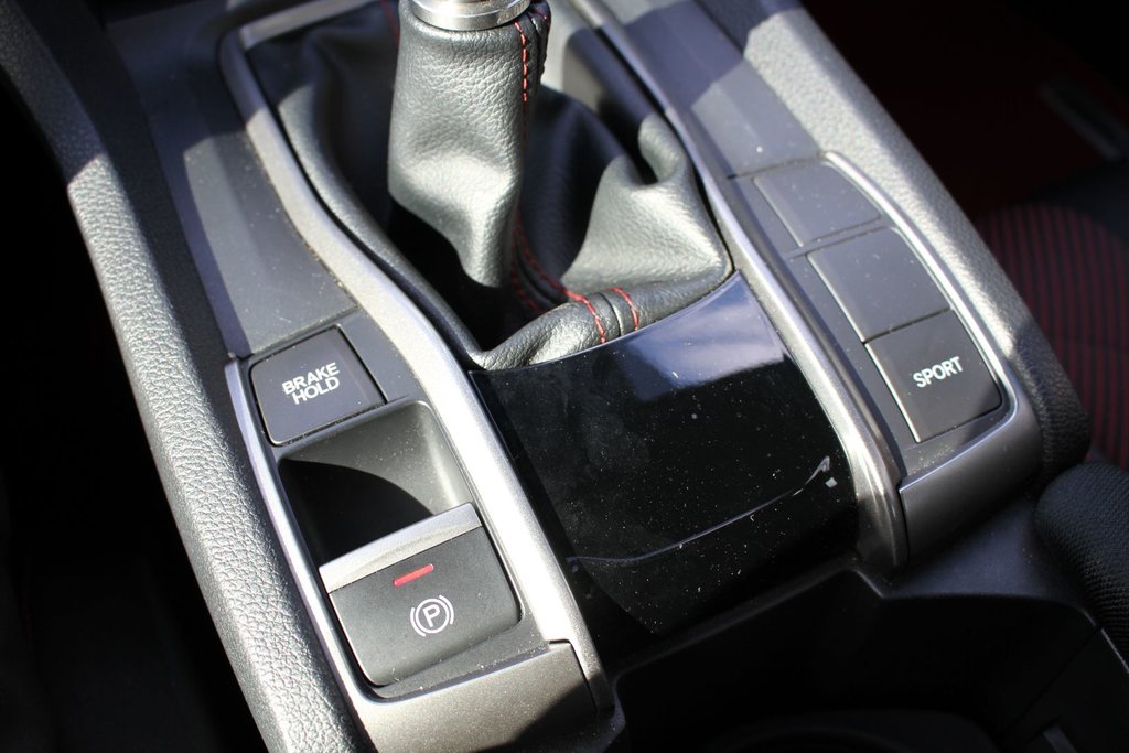 2020 Honda Civic SI coupe in Gatineau, Quebec - 16 - w1024h768px
