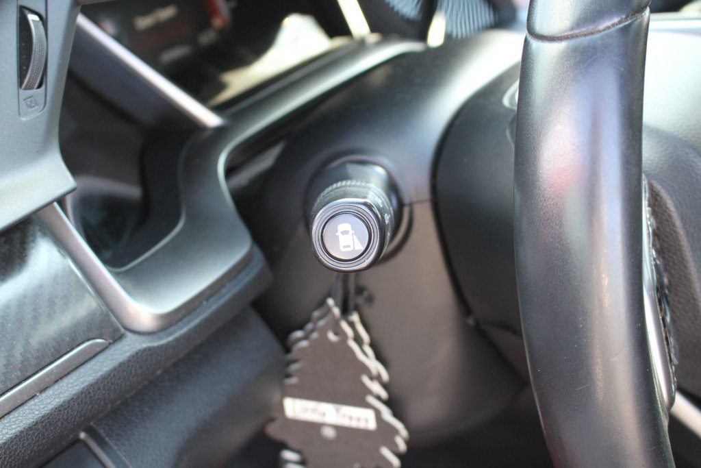 2020 Honda Civic SI coupe in Gatineau, Quebec - 23 - w1024h768px