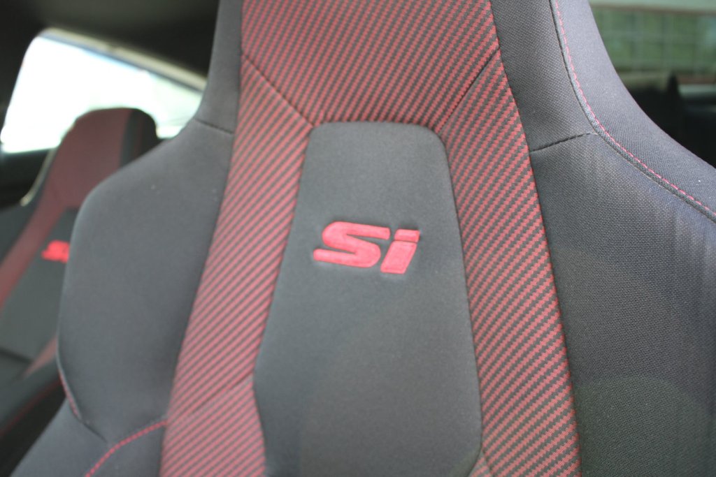2020 Honda Civic SI coupe in Gatineau, Quebec - 26 - w1024h768px