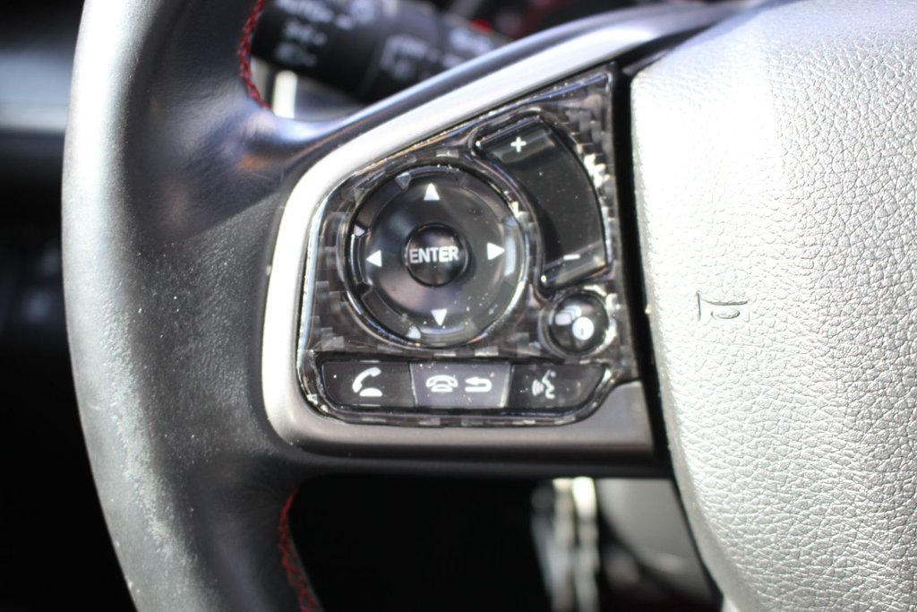 2020 Honda Civic SI coupe in Gatineau, Quebec - 13 - w1024h768px