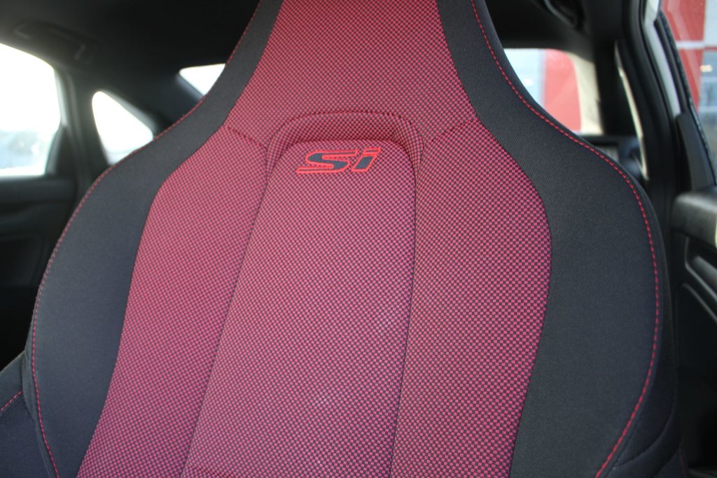 Honda Civic Si  2022 à , Québec - 25 - w1024h768px