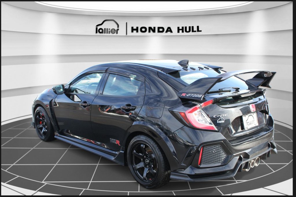 Honda Civic Type R  2018 à Montréal, Québec - 3 - w1024h768px