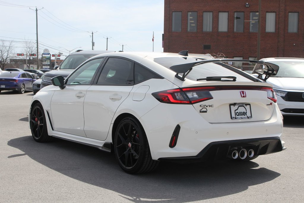 2023  Civic Type R TYPE R | GPS | TURBO in Gatineau, Quebec - 5 - w1024h768px