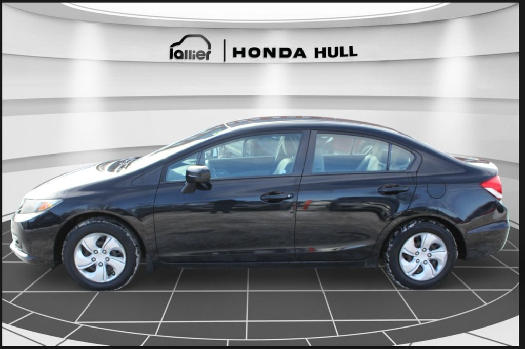 Honda Civic LX 2014 à Gatineau, Québec - 2 - w1024h768px