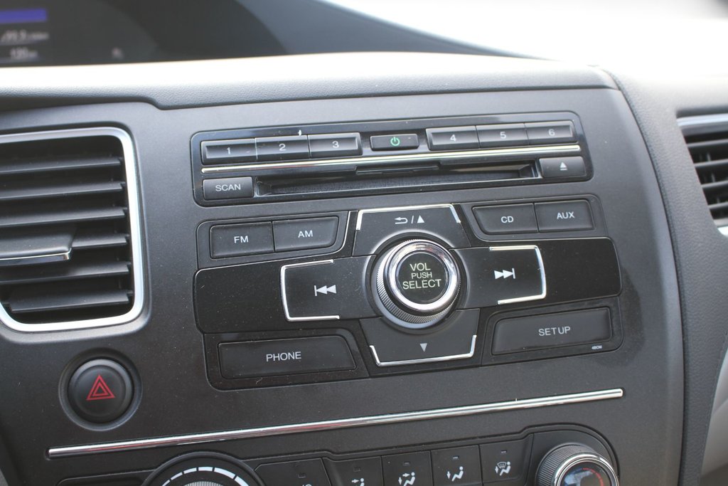 Honda Civic LX 2014 à Gatineau, Québec - 20 - w1024h768px