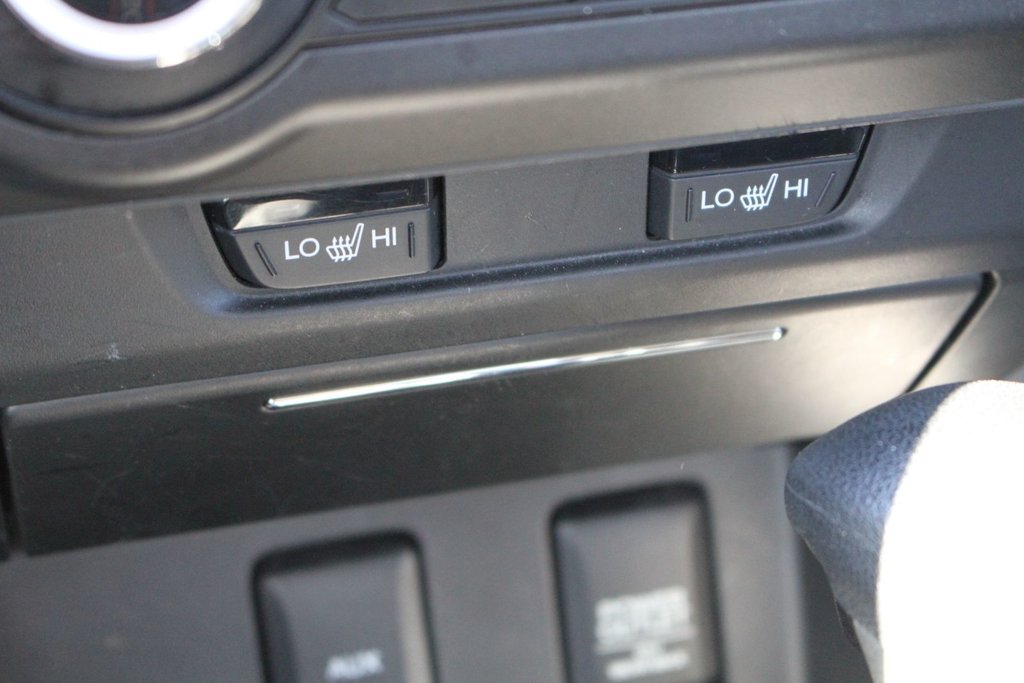 2015 Honda Civic LX in , Quebec - 16 - w1024h768px