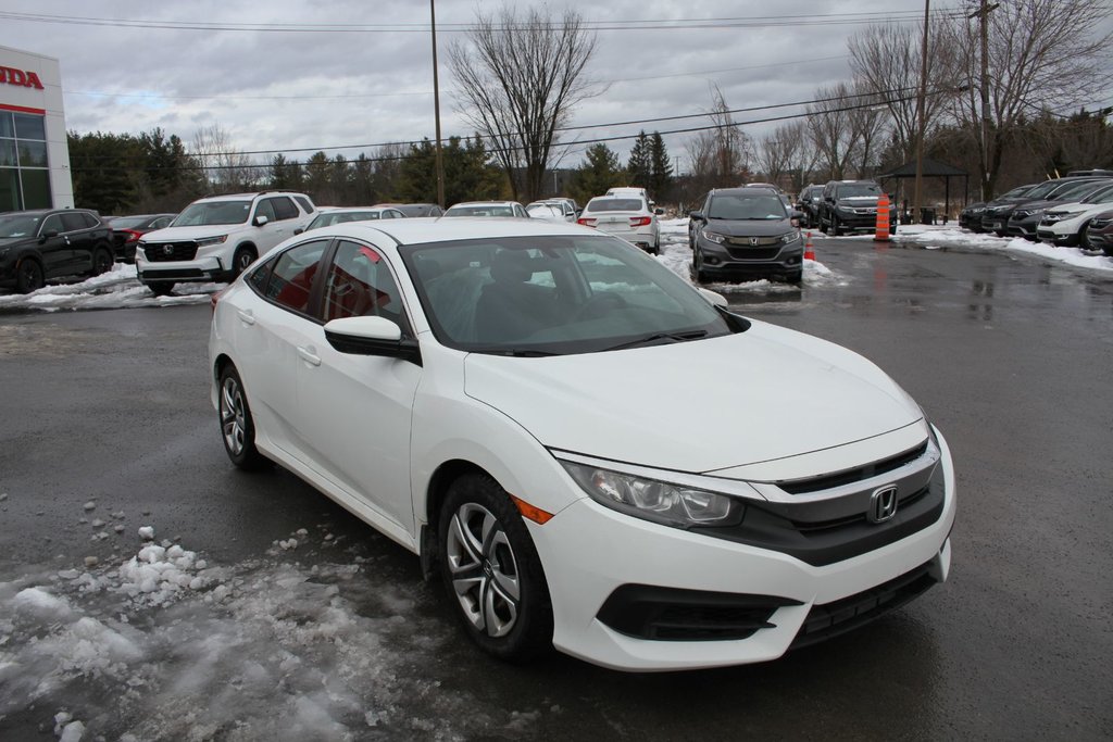 Honda Civic Sedan LX 2016 à Gatineau, Québec - 2 - w1024h768px