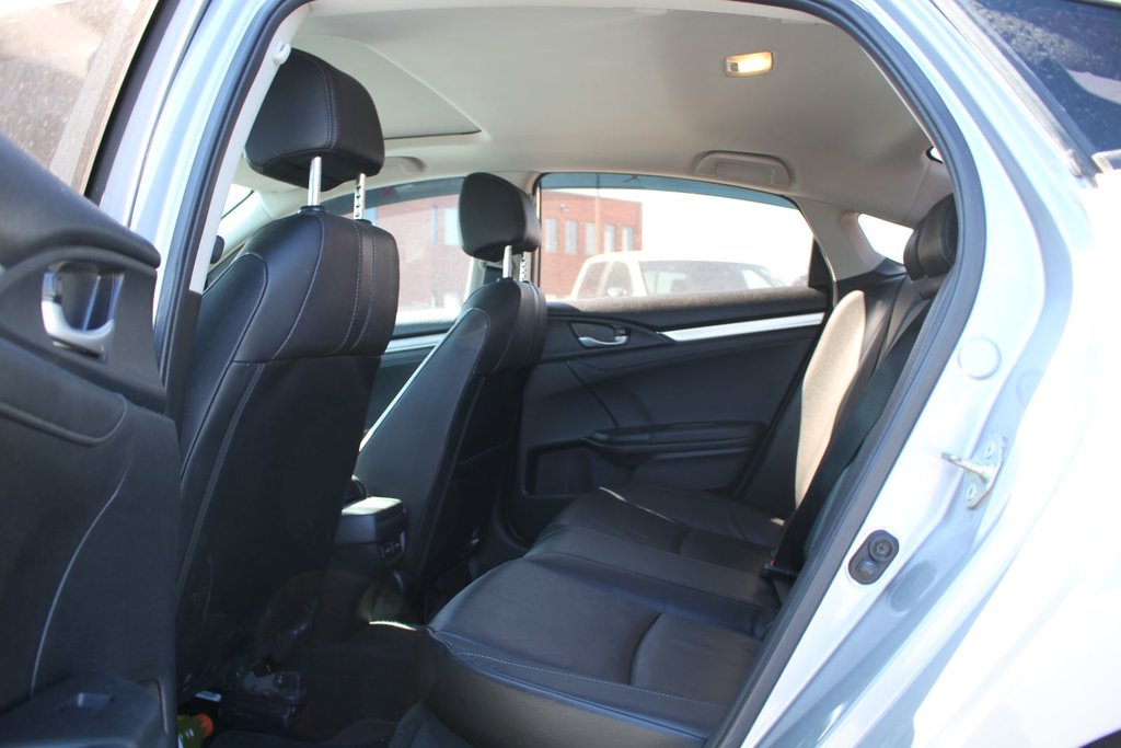 Honda Civic Touring 2018 à Gatineau, Québec - 8 - w1024h768px