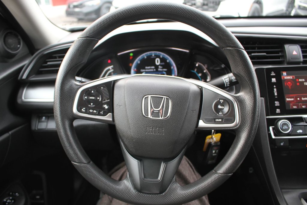 Honda Civic LX 2018 à Gatineau, Québec - 9 - w1024h768px