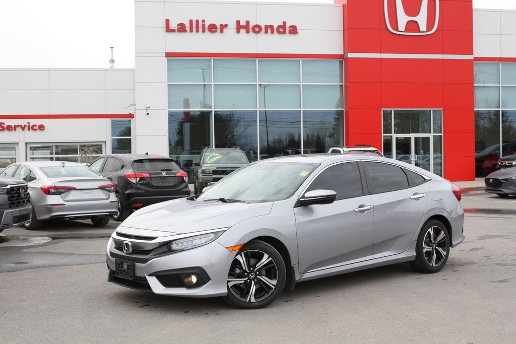 Honda Civic Touring 2018 à Gatineau, Québec - 1 - w1024h768px