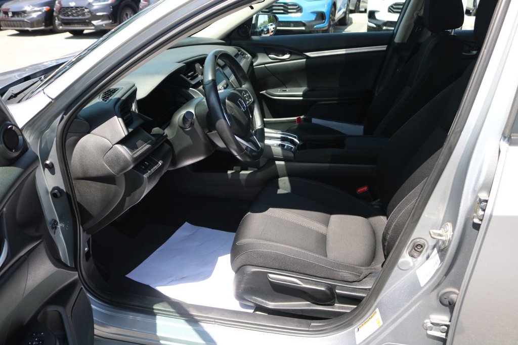 2018 Honda Civic SE in Montréal, Quebec - 7 - w1024h768px