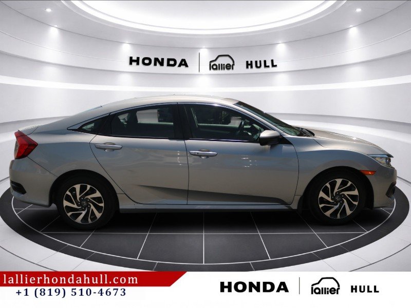 2018 Honda Civic SE in Montréal, Quebec - 6 - w1024h768px