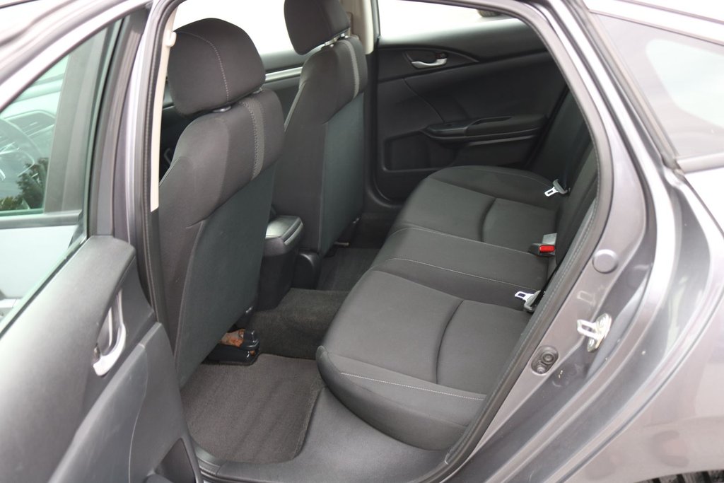 2018 Honda Civic SE in Montréal, Quebec - 8 - w1024h768px