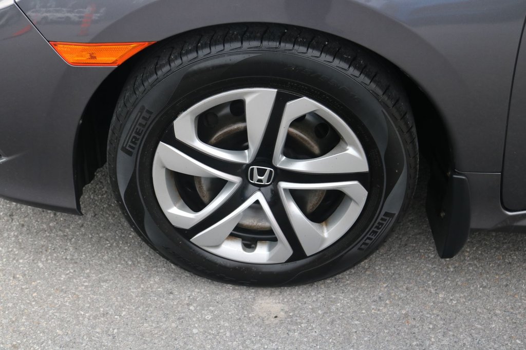 2019 Honda Civic LX in Montréal, Quebec - 21 - w1024h768px