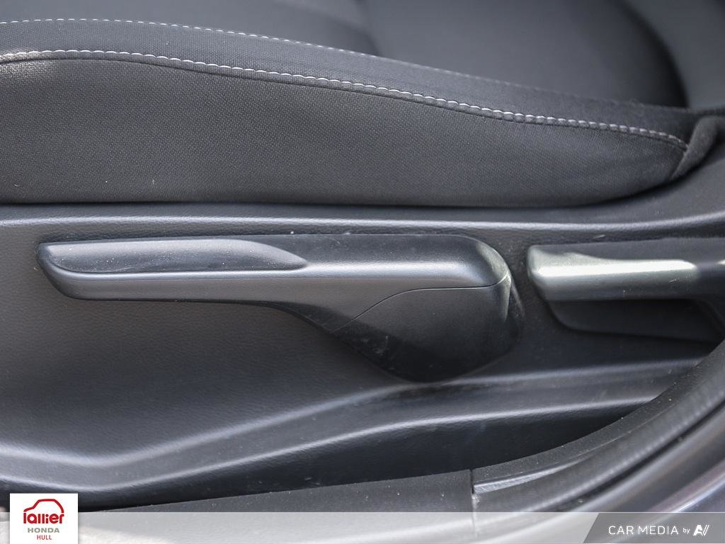 2020 Honda Civic LX in , Quebec - 26 - w1024h768px