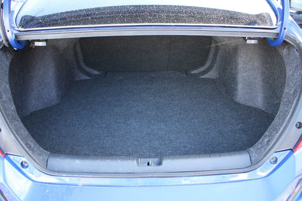 Honda Civic SI 2020 à , Québec - 25 - w1024h768px