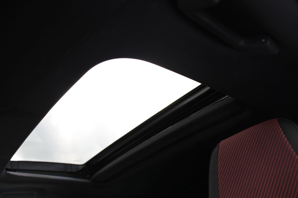 2020 Honda Civic SI in Gatineau, Quebec - 27 - w1024h768px