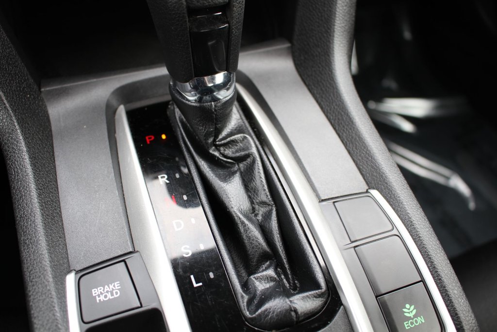 Honda Civic LX 2020 à , Québec - 16 - w1024h768px
