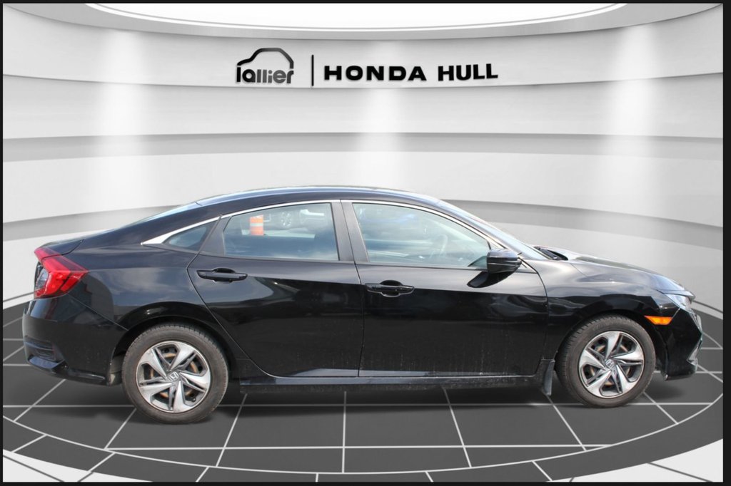 Honda Civic LX 2020 à , Québec - 6 - w1024h768px