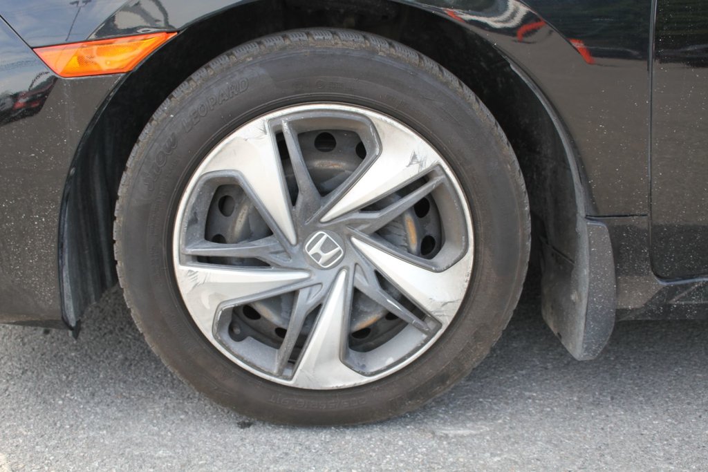 Honda Civic LX 2020 à , Québec - 19 - w1024h768px