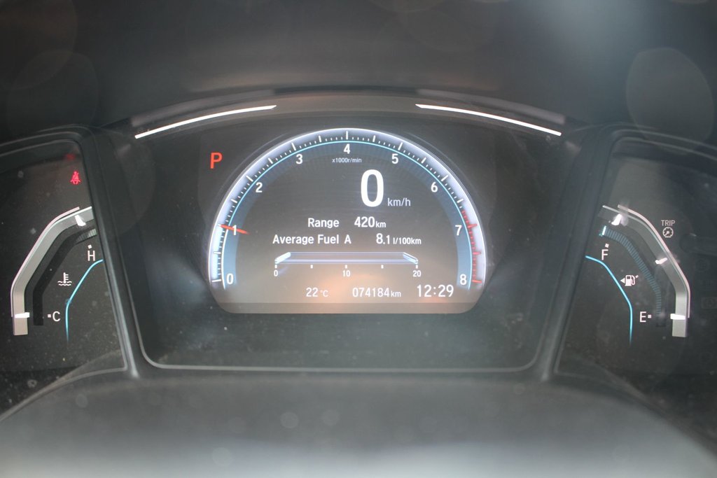 Honda Civic LX 2020 à , Québec - 8 - w1024h768px