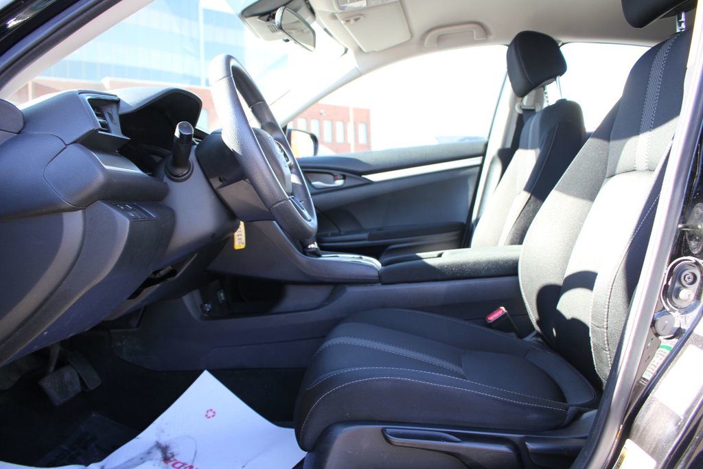 Honda Civic LX 2020 à Gatineau, Québec - 7 - w1024h768px