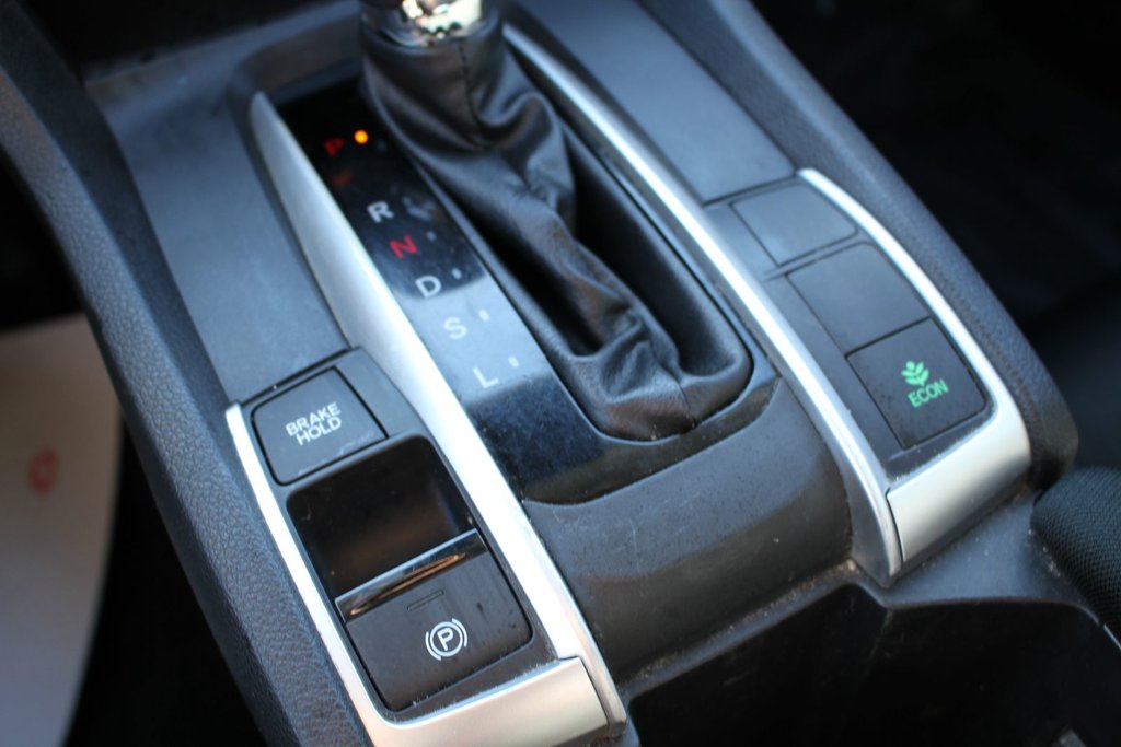 Honda Civic LX 2020 à Gatineau, Québec - 15 - w1024h768px